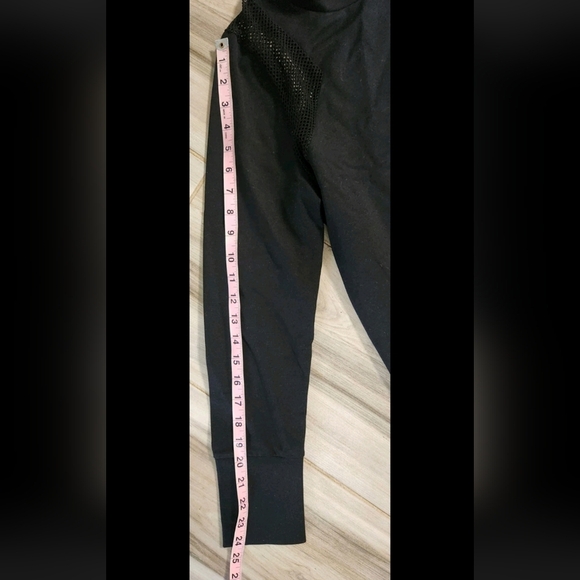 Banana Republic Long Sleeve Size Medium - Picture 3 of 4